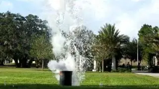 Dry ice in a trash can: a volcanic experiment