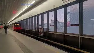 U-Bahn Wien, U2: Stadlau. EMU nr. 3703
