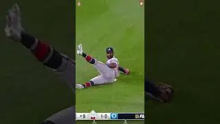 The best catch moment#foryou #mlb #sports #baseball #usa