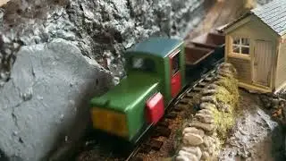HHR- 009 scale .
