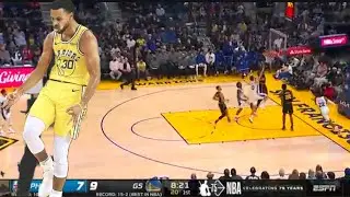 NBA STEPHEN CURRY CRAZY SHOT FROM RAINBOW COUNTRY  25pts/10ast /1stl VS. Philadelphia 76ers.