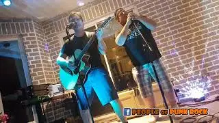 TEN FOOT POLE - Excuses (w/ Vincent Bussi&egrave;res) @ Thetford Mines QC - 2018-08-21