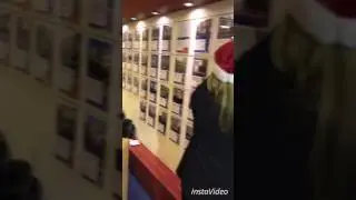 Larards do the Mannequin Challenge