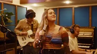 Julia Logue - Here We Are (Live)