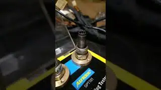 #spark #plug #test пробитая #свеча #зажигания пропуск искры #SHORTS