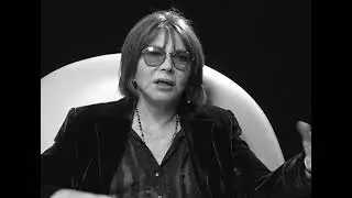 Lee Grant on Shampoo