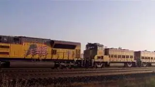 UP WB FREIGHT @ KEARNEY, NE 9 11 18 UP 3053 UPY 2608 UPY 2667 UPY 2677 UP 8420DPU