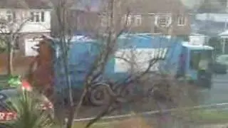 dustbin men