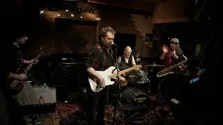 Isolation (Lennon) performed by Tony Cerqua, Nicola Costa, Claudio Maffei
