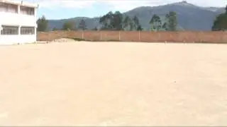 PATIO DE LA ESC. LUIS FELIPE BORJA LISTO PARA ENCEMENTAR.