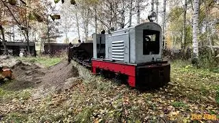 LKM Ns1: Arbeit in der Sandgrube beim Feldbahn & Nutzfahrzeugtreffen im SEM Chemnitz 2025