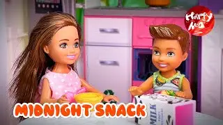 🌙Коварное полуночное приключение Мии и Кевина! Получит ли они закуски? 🧁🍰EP19 | Happy Mia