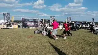 Omdlenie! Zegar motocyklem Oleg Phylipiak / VIKING EUROPEAN STRONGMAN CUP / American Cars Mania 2024