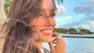 Hande Er&ccedil;el  Che bei capelli che ha, vero?