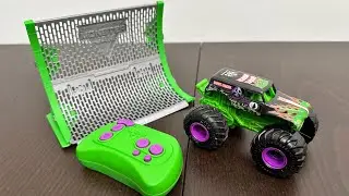 Monster Jam Grave Digger RC Toys Unboxing 