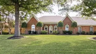 4532 GLENCHASE, Bartlett, TN Presented by Jan Jones.