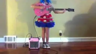 Mckenzie's cupcake dress plea to Katy Perry