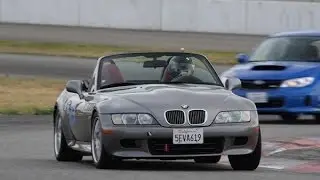 BMW Z3 vs EVO X at the Track