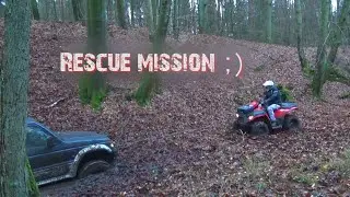 Polaris Sportsman 800 forest Off road atv and rescue Mitsubishi Pajero
