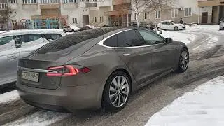 Tesla Model S75D