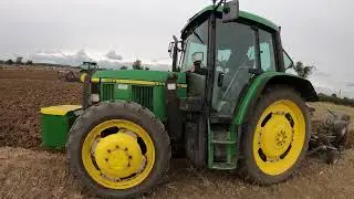 1999 John Deere 6410 4.5 Litre 4-Cyl diesel Tractor (104 HP) with Dowdeswell Plough