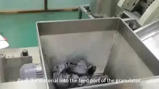 Mixing and graduation in one step.#mixer  #granulator #rubber