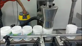Automatic talcum powder filling machine baby powder auger filler with powder filling system.