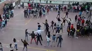 Flashmob en el colegio Claret - marzo 2014