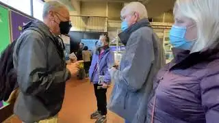 How to purchase the metro card in DC  (narrative in thai language,English at the metro box )