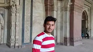 Qila-E-Kuhna Mosque, Delhi