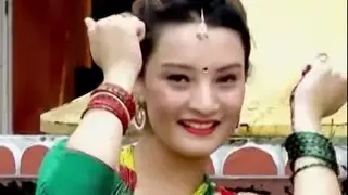 New Nepali Teej Song | 7 Bajeko Bus - Binu Tamang and Khuman Adhikari