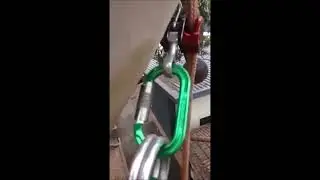 Carabiner Fail