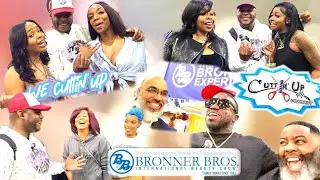 LIVE!! at Bronner Bros Hair Show in Atlanta & got plugged in with some celebrities