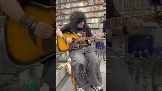 Metal gear solid fans don&rsquo;t actually play their game #guysmanwhosoldtheworld #metalgearsolid #guitar