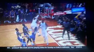 Texas Longhorns Roach Dunk