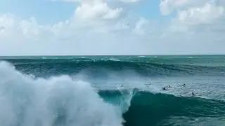 Endless Lines out the Back at BIG PIPELINE