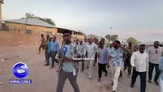 Wasiirka Dekedaha oo kormeeraya xaafadaha degmada Waajid iyo Wariyaheena Cabdixafiid Nuur Barre