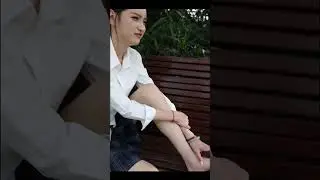 她们印象清纯模特南希大秀美脚