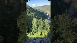 Whispers of the Castle: Luxurious Greenery and Serene Creeks  #travel #lushgreen #nature #citycharm