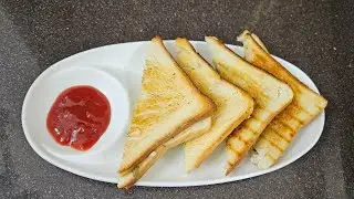 Crispy edges, cheesy centre 🧀🧄🍞Homemade Cheese Garlic Bread Snacks!&rdquo;Cheese Garlic Bread Snacks