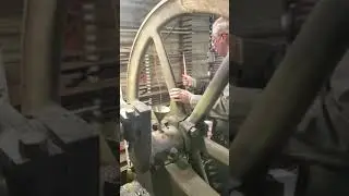 Pouring babbit bearings in a 25 hp Reid engine
