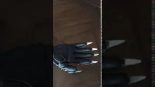 Functional Black Panther Gloves