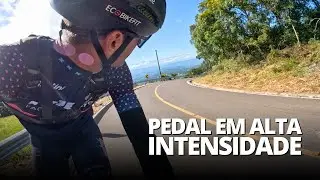 Pedal em alta intensidade