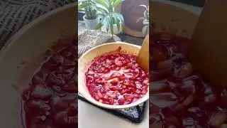 Can Fresh strawberry jam be this easy😱😳 #shorts #youtubeshorts #shortvideo #yt #viral #recipe #jam
