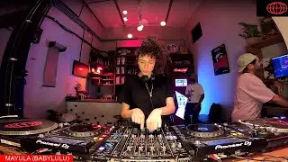Antenna Radio 501: MAYULA (BABYLULU)
