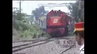 Kereta Api Era Merah Biru Vol 03