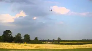 Shaun flying Trex 600N in Throcking