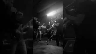 Готовимся к предстоящим концертам😈 #metal #livemetal #core #metalcore