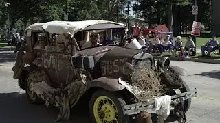 Top 10 Things to Do at Cheyenne Frontier Days - #4 Parades!