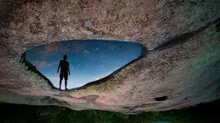 Alien Rocks.